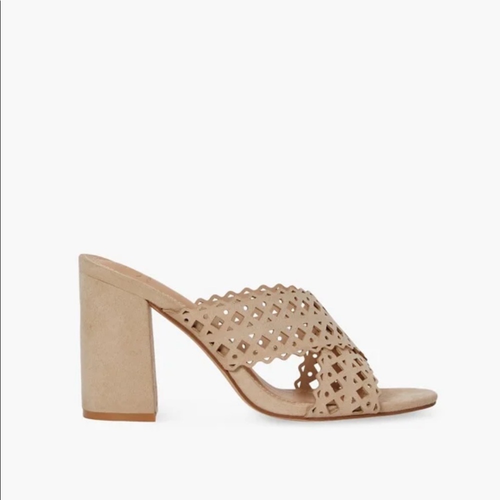 JUST FAB: Heeled Sandal